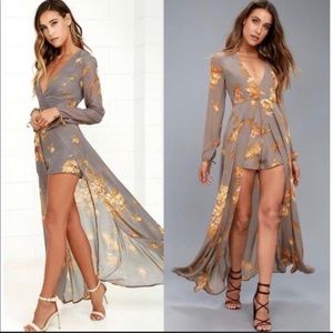 Lulus Fine And Dandelion Gray Floral Print Wrap V Neck Romper Size XS